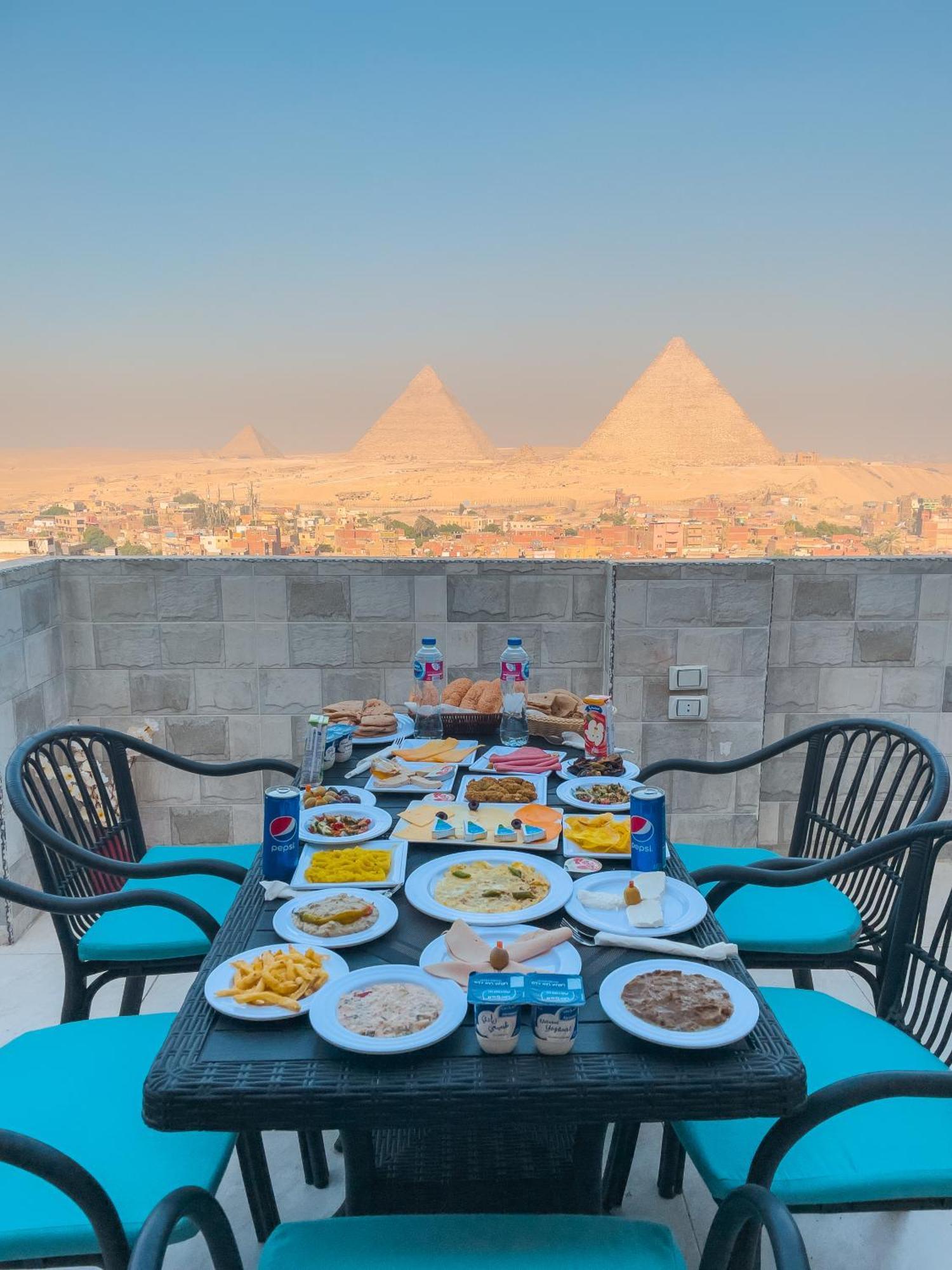 Jumeirah Pyramids View Inn Kafret el-Gabal Exterior foto
