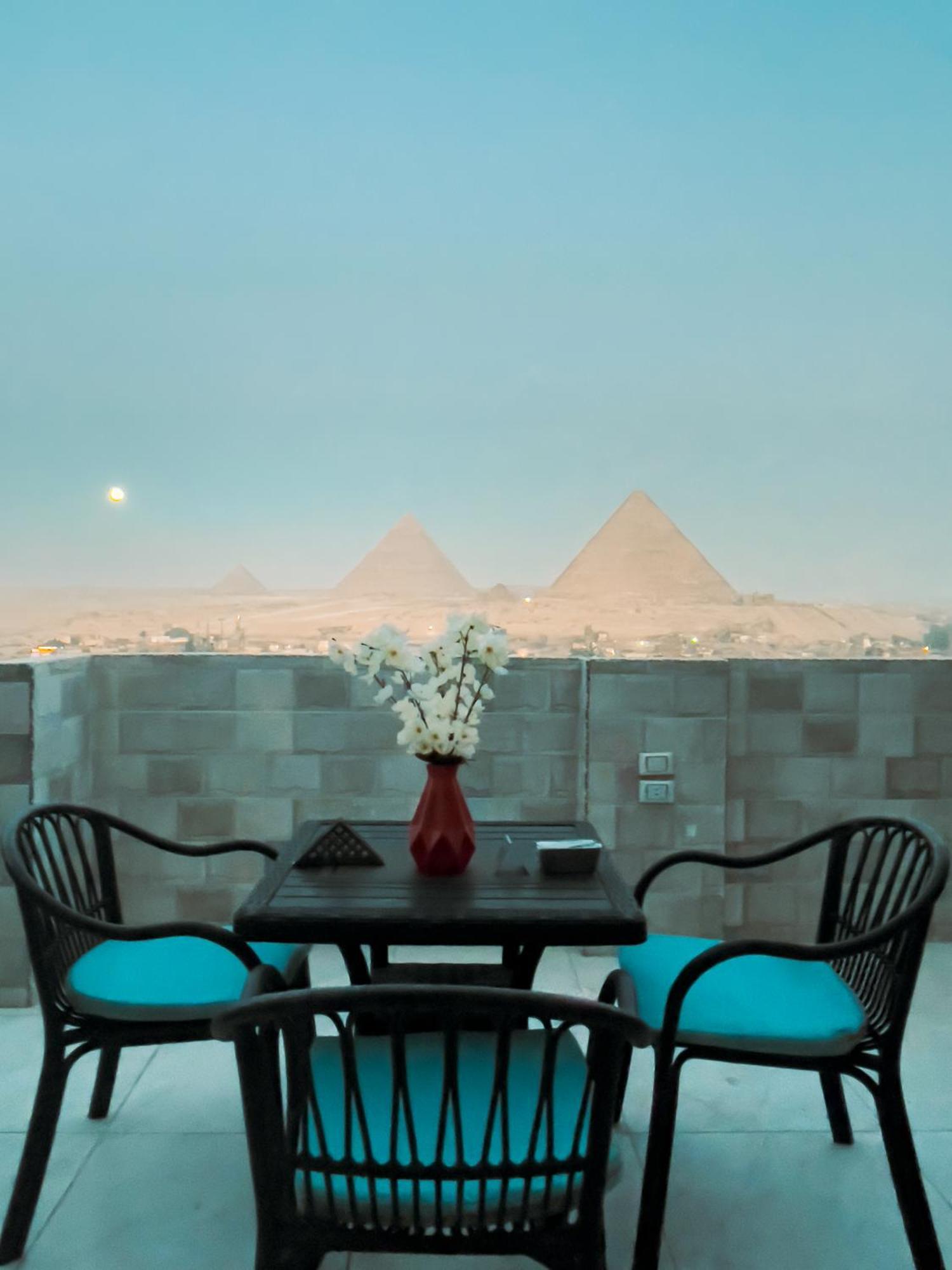 Jumeirah Pyramids View Inn Kafret el-Gabal Exterior foto