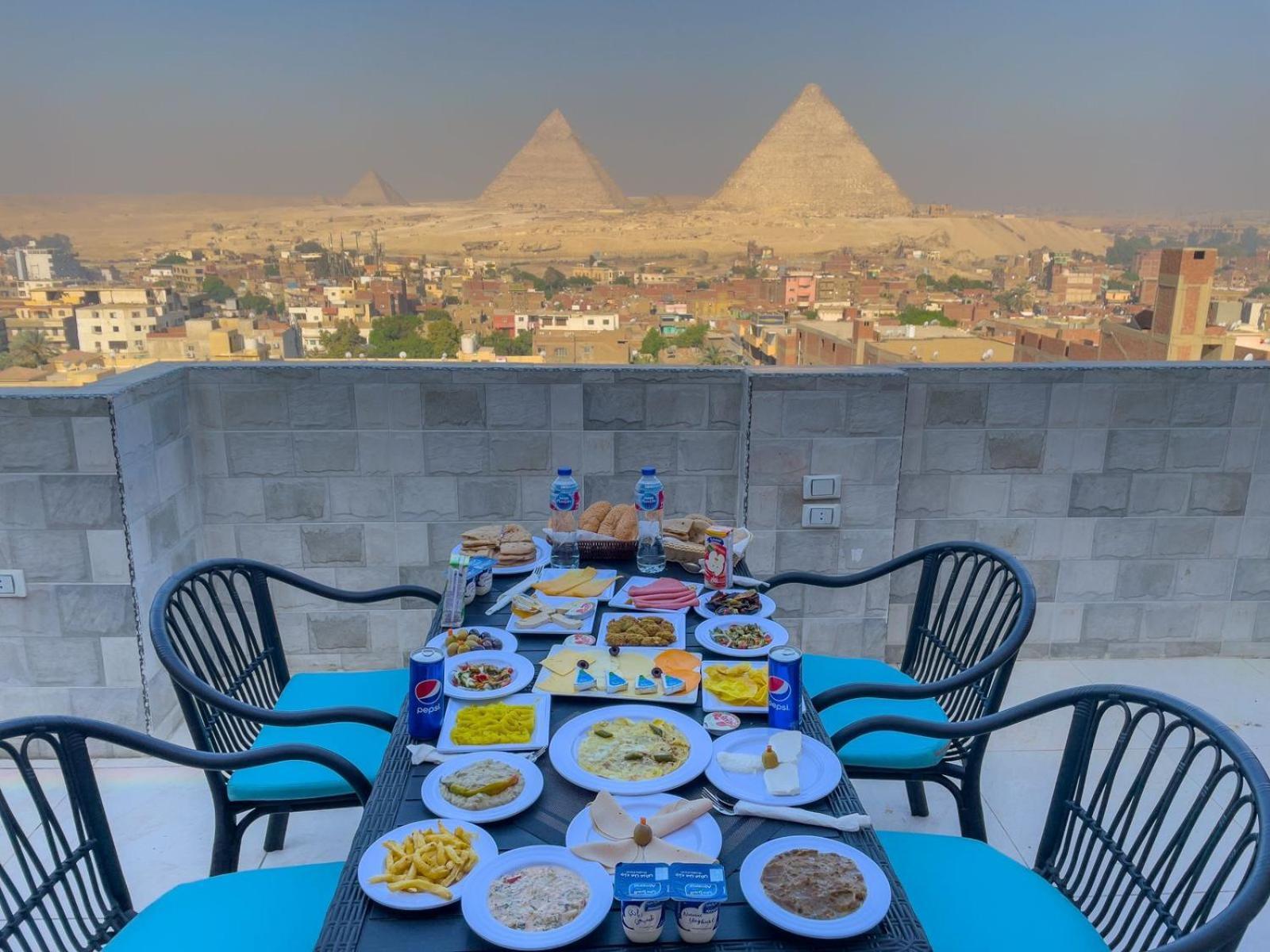 Jumeirah Pyramids View Inn Kafret el-Gabal Exterior foto